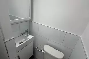 134-05 Dahlia Ave, Flushing, NY 11355 - Photo 10