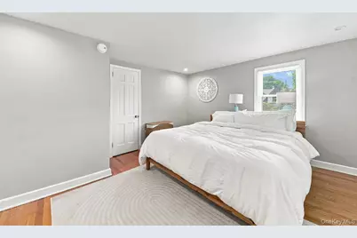 34 Keats Avenue, Hartsdale, NY 10530 - Photo 14