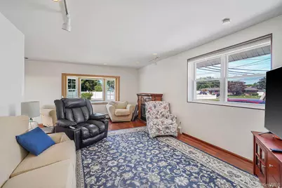 111 Liberty Avenue, Lindenhurst, NY 11757 - Photo 10