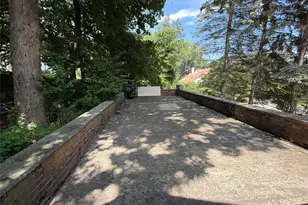 6A Raven Way, Pleasantville, NY 10570 - Photo 2