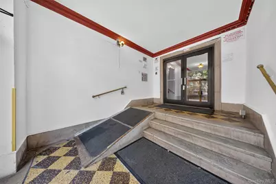 144-44 Sanford Avenue #1H, Flushing, NY 11355 - Photo 2