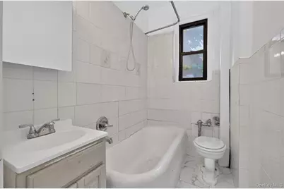 144-44 Sanford Avenue #1H, Flushing, NY 11355 - Photo 12