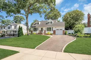 43 Genesee Dr, Commack, NY 11725 - Photo 2