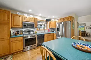 28 Winthrop Dr, Cortlandt Manor, NY 10567 - Photo 6