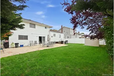 3345 Beltagh Avenue, Wantagh, NY 11793 - Photo 28