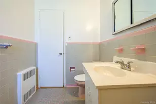 50-35 207th St, Bayside, NY 11364 - Photo 30