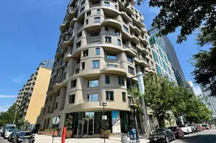 24-01 Queens Plaza N, Long Island City, NY 11101 - Photo 6