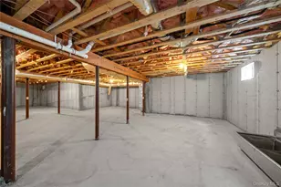 29 Hamlet Woods Dr, Saint James, NY 11780 - Photo 32