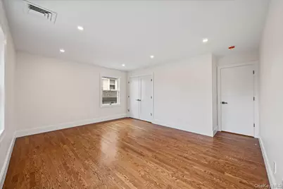 7 Wyanoke Street, White Plains, NY 10606 - Photo 22