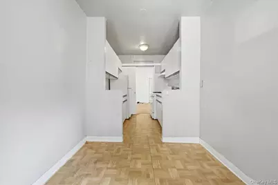 2080 Barnes Avenue #2D, Bronx, NY 10462 - Photo 6