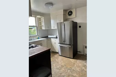 105 Wakefield Avenue #3, Yonkers, NY 10704 - Photo 2