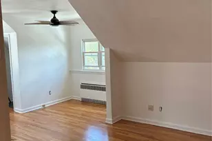 105 Wakefield Ave, Yonkers, NY 10704 - Photo 4