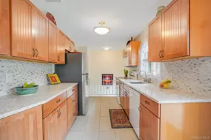 26 Bowdoin Ln, Wappingers Falls, NY 12590 - Photo 10