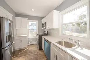 76 Amity St, Patchogue, NY 11772 - Photo 2
