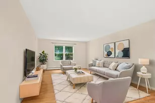 5 Hampton Pl, Katonah, NY 10536 - Photo 2