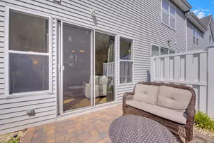 193 Windward Dr, Port Jefferson, NY 11777 - Photo 10