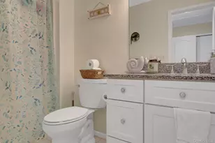 193 Windward Dr, Port Jefferson, NY 11777 - Photo 14