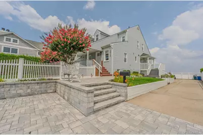1215 W Park Avenue, Long Beach, NY 11561 - Photo 2