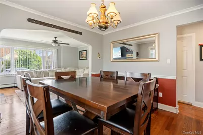 49 Devon Street, Malverne, NY 11565 - Photo 6