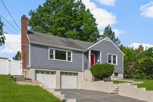 36 Pilgrim Dr, Port Chester, NY 10573 - Photo 2