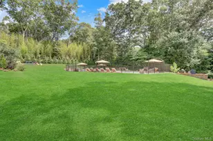 4 Jason Ct, Dix Hills, NY 11746 - Photo 24