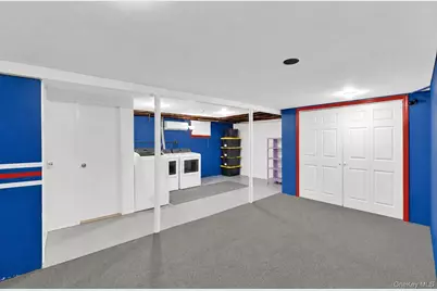 5 Cranberry Lane, Plainview, NY 11803 - Photo 20