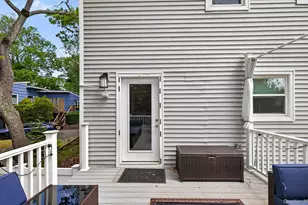 15 Bergen Ct, Huntington Station, NY 11746 - Photo 22