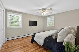 15 Bergen Ct, Huntington Station, NY 11746 - Photo 20