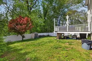 15 Bergen Ct, Huntington Station, NY 11746 - Photo 24
