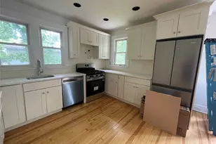 5 Titus Rd, Glen Cove, NY 11542 - Photo 4