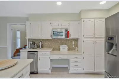 29 Seacove Lane, South Jamesport, NY 11901 - Photo 10