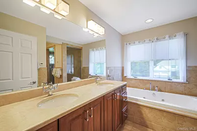 29 Seacove Lane, South Jamesport, NY 11901 - Photo 34