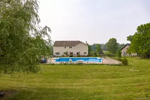 192 E Hook Rd, Hopewell Junction, NY 12533 - Photo 34