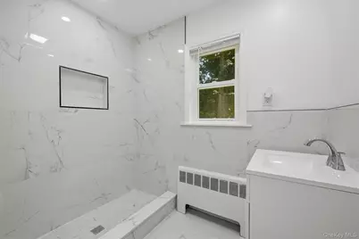 2 Francis Place, Nyack, NY 10960 - Photo 20