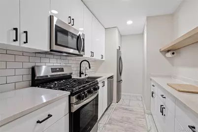 151-25 88th Street #4E, Howard Beach, NY 11414 - Photo 2