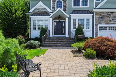 154 Shoreham Road, Massapequa, NY 11758 - Photo 4