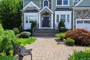 154 Shoreham Rd, Massapequa, NY 11758 - Photo 4