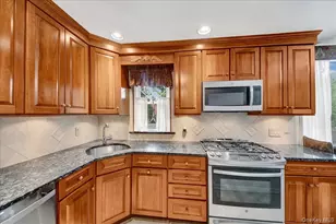 1904 Tenbroeck Ave, Bronx, NY 10461 - Photo 8