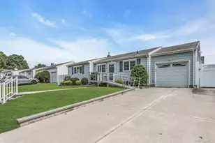 8 Gerhard Rd, Plainview, NY 11803 - Photo 2
