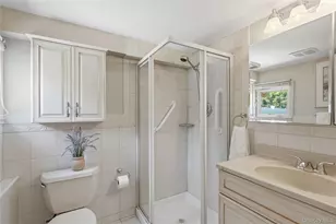 19 Jody Ln, Plainview, NY 11803 - Photo 14