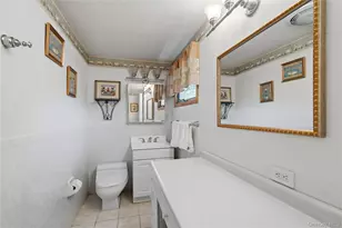 19 Jody Ln, Plainview, NY 11803 - Photo 20