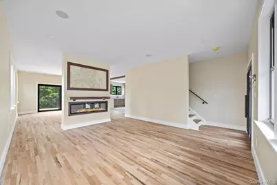 631 N Broadway, Yonkers, NY 10701 - Photo 4