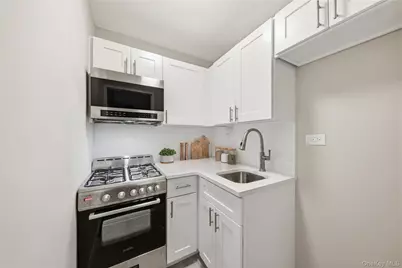 310 E 70th Street #5C, New York, NY 10021 - Photo 12