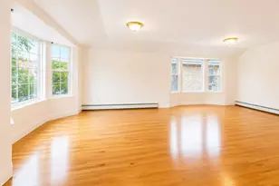 149-25 15th Dr, Whitestone, NY 11357 - Photo 2