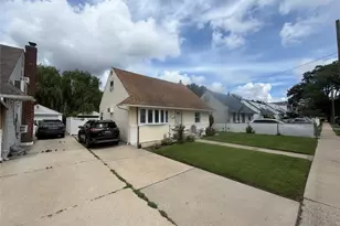 1556 Adams St, Elmont, NY 11003 - Photo 2
