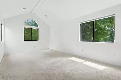 9 Deer Run, Chappaqua, NY 10514 - Photo 12