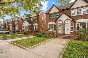 132-33 83rd St, Ozone Park, NY 11417 - Photo 1