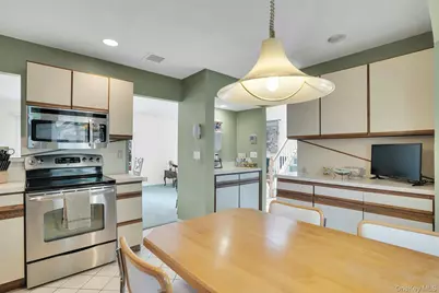 121 Scarlett Drive, Commack, NY 11725 - Photo 14