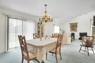 121 Scarlett Dr, Commack, NY 11725 - Photo 16