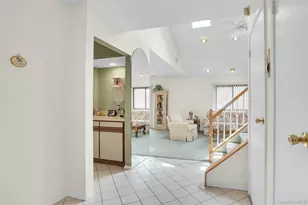 121 Scarlett Dr, Commack, NY 11725 - Photo 8